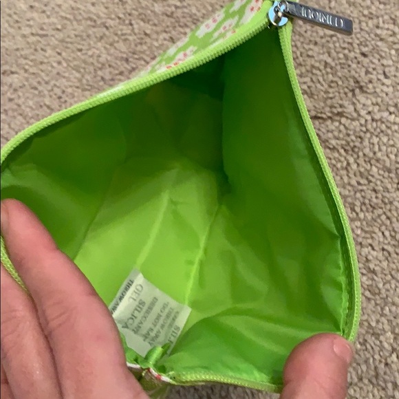 🌸 Marimekko Cosmetic Bag 🌸 - Picture 7 of 11